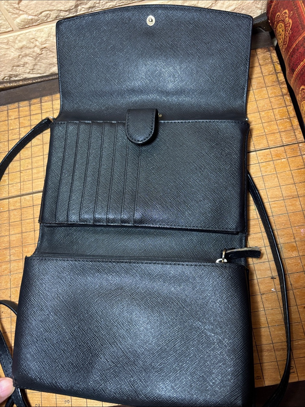 2 kate spade Crossbody Bags, Wallets w Detachable Strap, Black Cream Leather - Picture 16 of 17